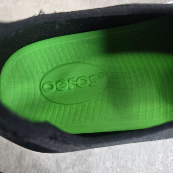 OOFOS OOmega eeZee Shoes Womens 8 Black White Recovery Comfort Platform Slip On - Picture 11 of 12